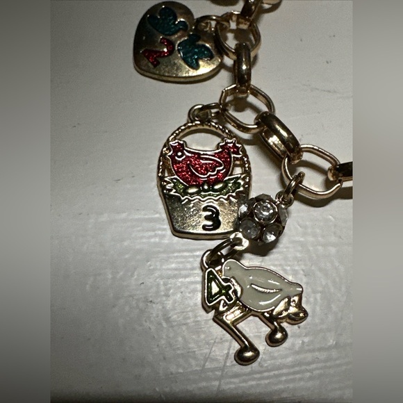 🛍️soldHoliday Gold Plated '12 Days of Christmas' Charm Bracelet OS 0679 P - Picture 11 of 13
